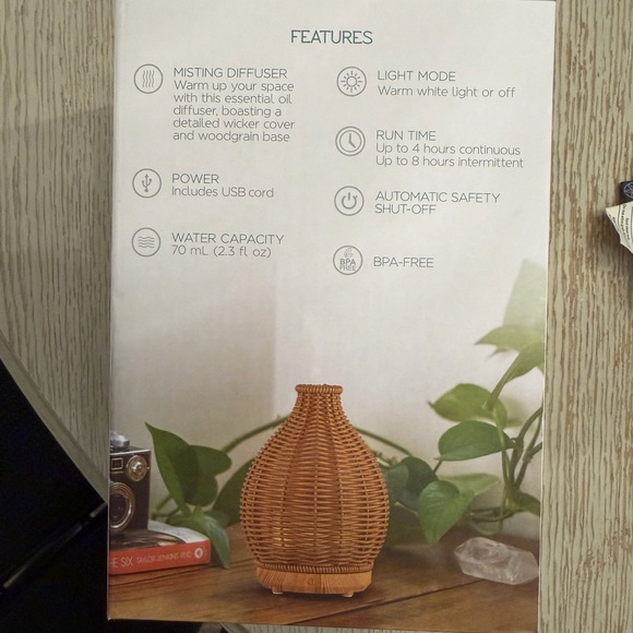 Essential Oil Diffuser - Picture 2 of 2